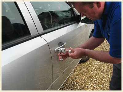Montebello Locksmiths Montebello, CA 323-803-1732 - 14a-car-locksmith